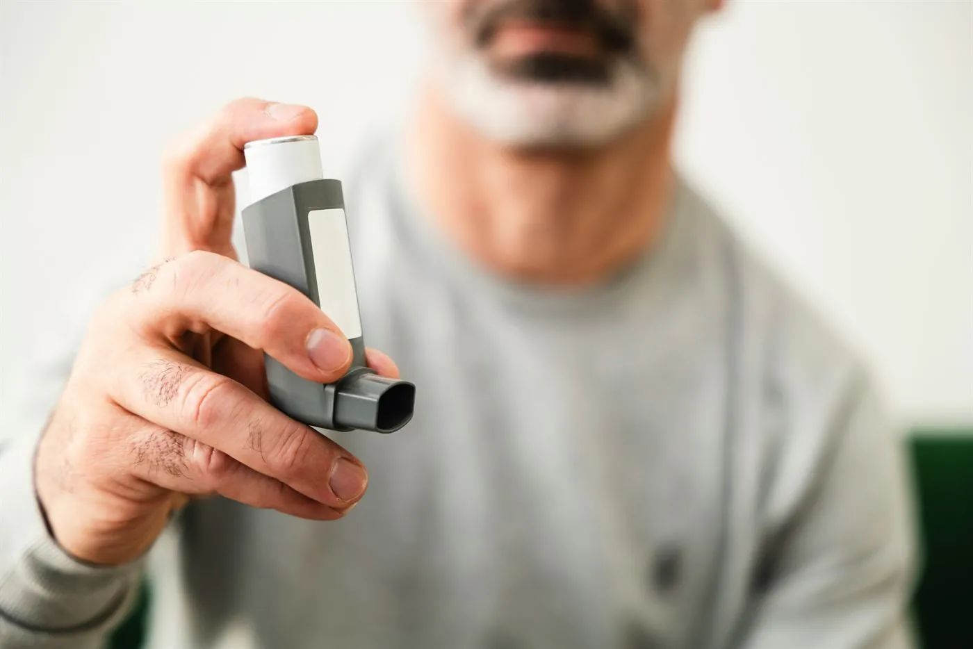 Cuidados en casa para niños y adultos con condiciones respiratorias